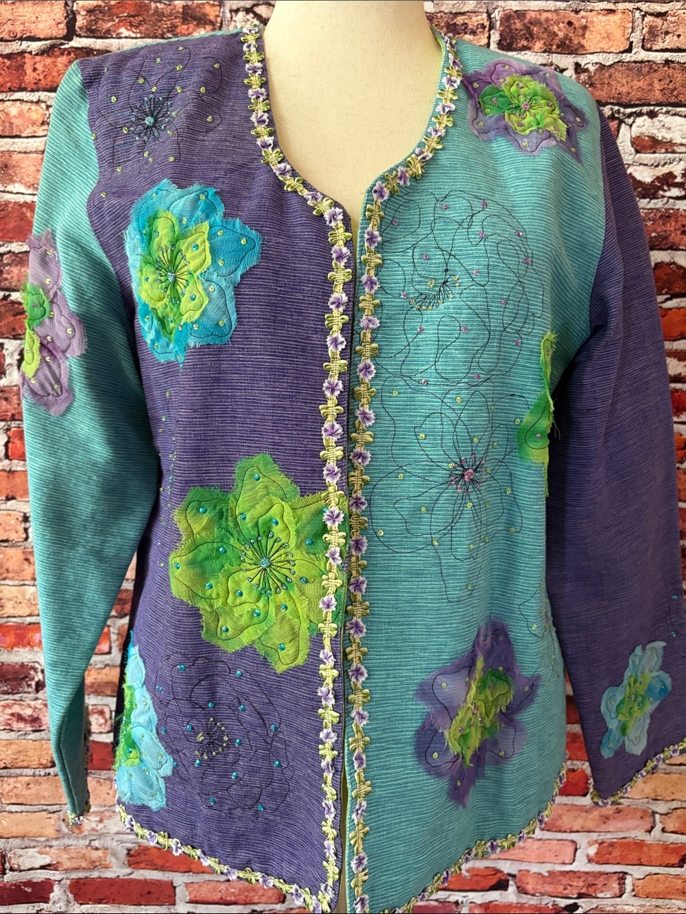 Vintage Yak Magik Embroidered Stitched Floral Detail Jacket Teal & Purple XL